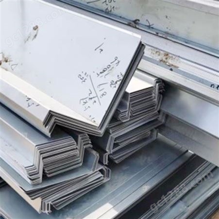 热镀锌钢板 表面光滑 结构科学合理 能抗冲击载荷大