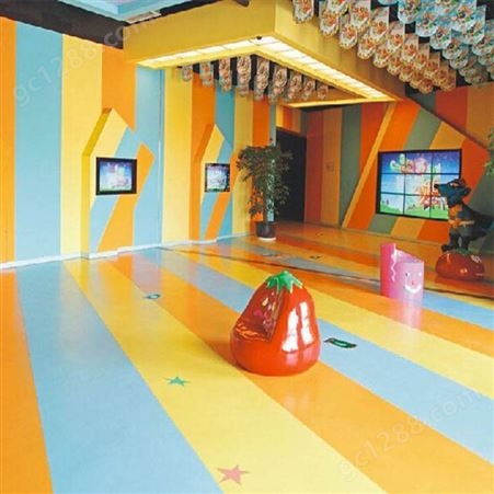 幼儿园pvc塑胶地垫材料 幼稚园塑胶地板施工【17年工程经验】