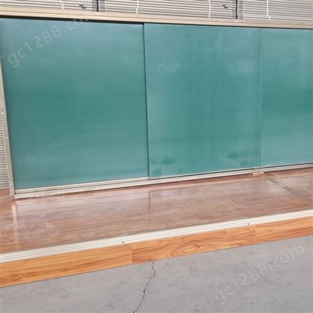 学校教室地台 教学办公站台 钢架结构 环保板材