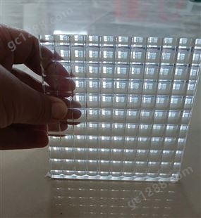 夹胶玻璃 安静隔音 节能环保 安全性高 美观度高 抗紫外线能力强 耐热