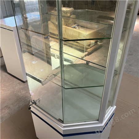 翔阳工厂专业生产银行家具可来图定制梯形礼品展示柜